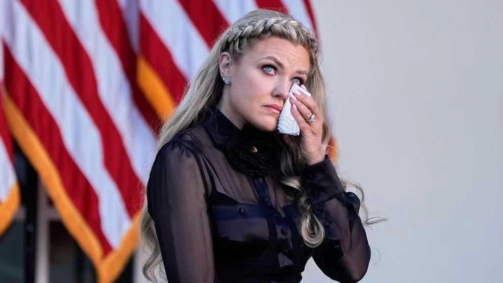 Erika Kirk photo - WikiiTrends