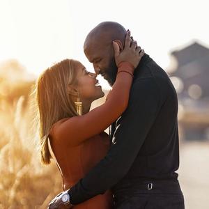 Val Warner Photo With Her Husband - WikiiTrends