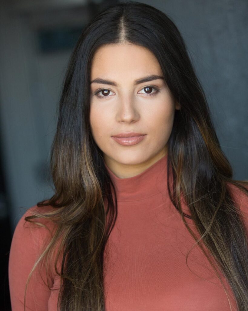 Andrea Martinez photo - wikiiTrends