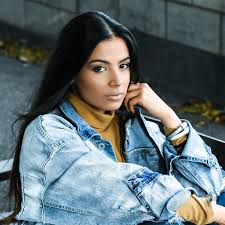 Andrea Martinez photo - wikiiTrends
