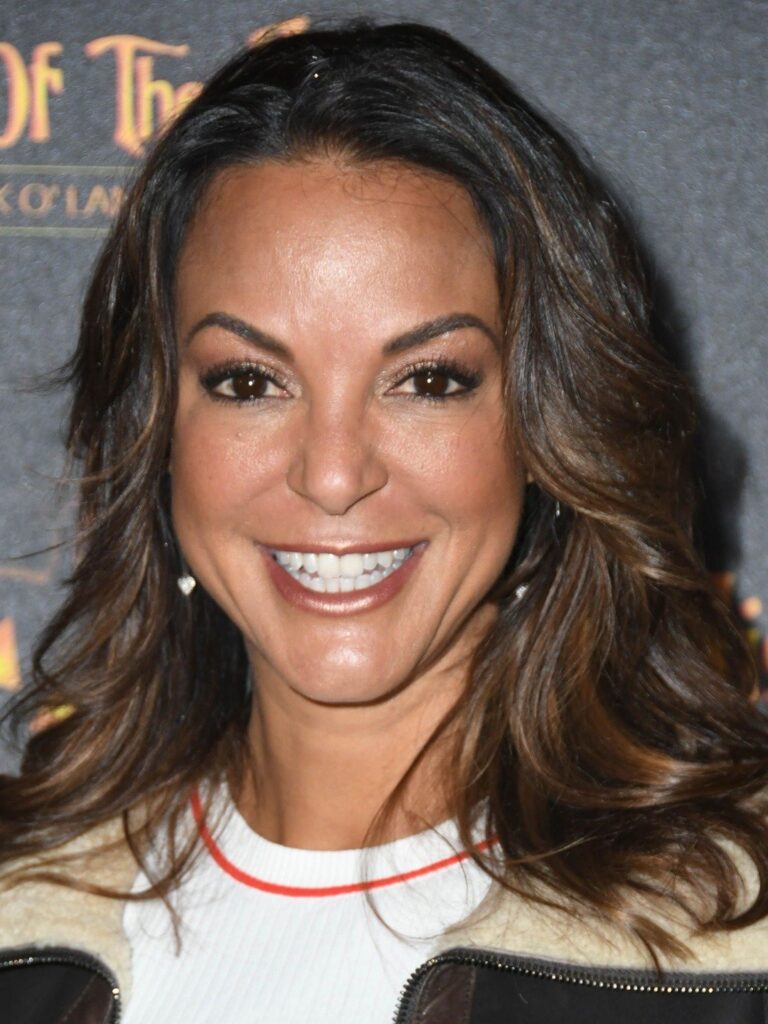 Eva LaRue photo - wikiiTrends