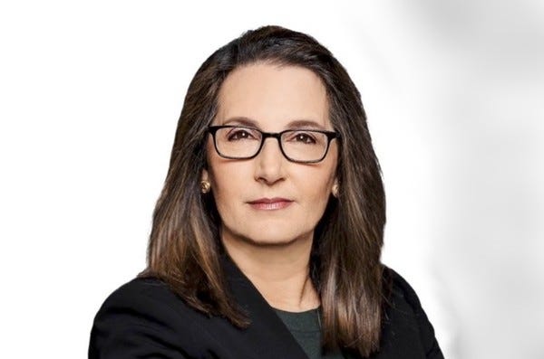 Joyce Vance photo - wiiiTrends