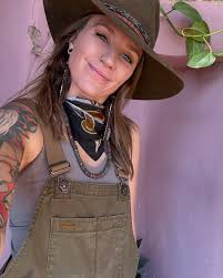 Kaiela Hobart photo - wikiiTrends
